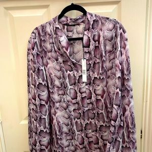 Elie Tahari Silk blouse